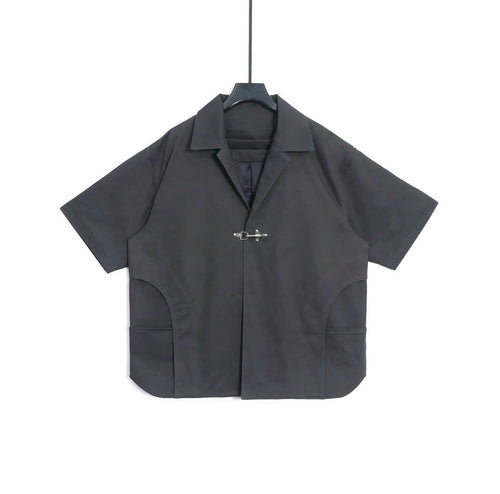 Clasp shirt